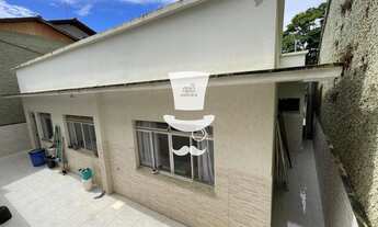 Imagem: Casa à venda em Barbacena com 4 dormitórios