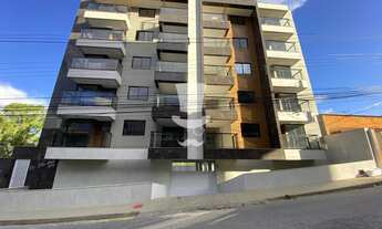 Imagem: Apartamento à venda com 2 garagens em Barbacena-MG