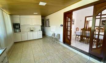 Imagem 7: Casa à venda com 6 garagens em Barbacena-MG no Caiçaras