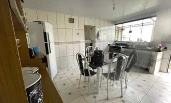 Imagem 5: Casa à venda com 4 quartos em Barbacena-MG no São Sebastião