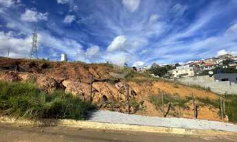 Imagem 3: Terreno à venda com 311m no Real Parque em Barbacena - MG