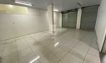 Imagem 2: Loja para aluguel, em Barbacena com metragem total de 80m no Pontilhão