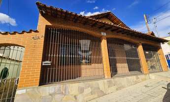 Imagem: Casa com 4 quartos à venda no bairro Boa