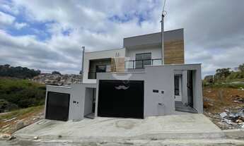 Imagem 2: Casa à venda com 3 quartos, sendo 1 suíte, no Terras de Oyama em Barbacena