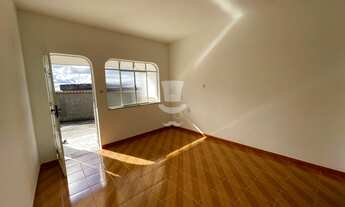 Imagem 6: Casa à venda em Barbacena com 3 dormitórios sendo 2 planejados no Santa Efigênia