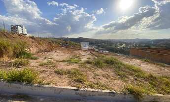 Imagem 3: Lote com metragem de 250 m à venda em Barbacena no Real Parque