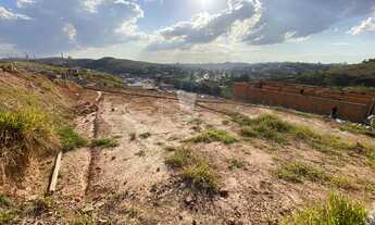 Imagem: Lote com metragem de 250 m à venda em Barbacena