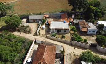 Imagem 2: Sítio à venda na Colônia Rodrigo Silva com 800m de terreno em Campolide