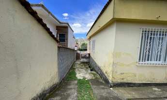 Imagem 5: Casa à venda no Santa Tereza II em Barbacena com 3 quartos e área externa ampla