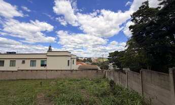 Imagem 2: Terreno à venda com 481m2 no bairro Belvedere, BARBACENA - MG