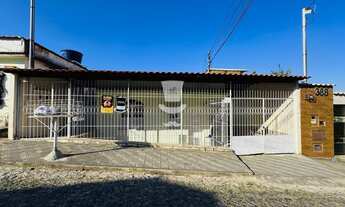 Imagem: 4 Casas à venda com 9 quartos no bairro