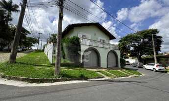 Imagem 2: Casa à venda em Barbacena com 5 dormitórios sendo 2 suítes no bairro Mansões