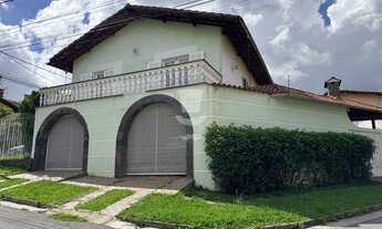 Imagem 3: Casa à venda em Barbacena com 5 dormitórios sendo 2 suítes no bairro Mansões