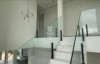 Imagem 3: Casa à venda em Barbacena no Porto Seguro com 4 dormitórios sendo 1 suíte