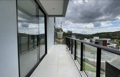 Imagem 6: Casa à venda em Barbacena no Porto Seguro com 4 dormitórios sendo 1 suíte