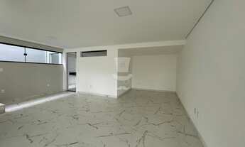 Imagem 10: Casa à venda em Barbacena com 3 dormitórios sendo 1 suíte na Chácara Ceolin