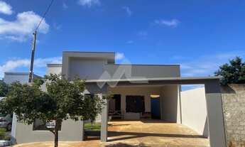 Imagem: Casa com 2 suítes e um quarto à venda,235.00