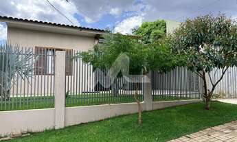 Imagem 3: Casa com 182,40 m e 360,00 m de terreno, localizada no Jardim Bressan