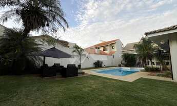 Imagem 6: Casa à venda, com móveis planejados e piscina no Centro, TOLEDO - PR