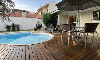 Imagem 3: Casa à venda, com móveis planejados e piscina no Centro, TOLEDO - PR