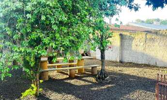 Imagem 3: Casa para venda no Jardim Pancera, com uma suíte e mais dois quartos, 120 de área e 422 de