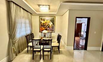 Imagem 7: Casa Localizada no Centro, suíte com closet e dois quartos, área de festas