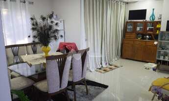 Imagem 4: Imovel com 01 Apartamento, 01 Sala Comercial, 01 Casa com piscina e edicula