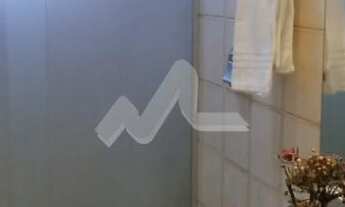 Imagem 7: Apartamento para venda em Cascavel, com móveis planejados, sendo uma suíte e mais dois qua