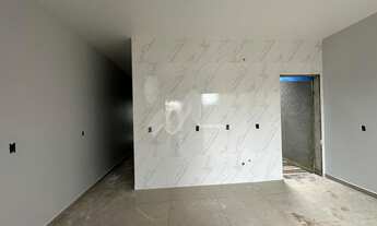 Imagem 5: Casa com 02 quartos, Banheiro Social, Sala e Cozinha Integrada. Passagem Lateral. Sobra Te