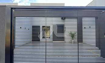 Imagem: Casa com 2 suites mais 1 quarto à venda