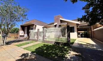 Imagem 2: Casa para locação e venda com 03 quartos e piscina, Vila Becker, TOLEDO - PR
