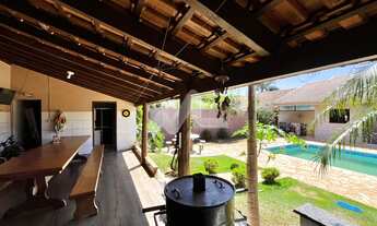 Imagem 5: Casa para locação e venda com 03 quartos e piscina, Vila Becker, TOLEDO - PR