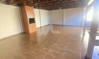 Imagem 6: Casa à venda, Jardim Gisela, com 3 quartos e edícula, sobra grande de terreno