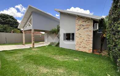 Imagem 3: Casa com piscina à venda no Jardim Pancera - com suíte 2 quartos