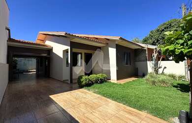 Imagem 2: Casa à venda, localizada no Jardim Coopagro, TOLEDO - PR