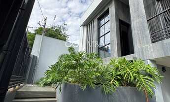 Imagem 2: SOBRADO SEMI NOVO, ALTO PADRAO, BAIRRO NAZARÉ, MEDIANEIRA - PR