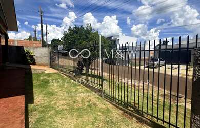 Imagem 2: CASA COM 3 QUARTOS, LOTE de 500,00 m2, CIDADE ALTA, MEDIANEIRA - PR