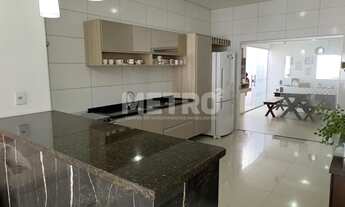 Imagem: Casa, Bairro Caminho do Sol, 4 4, sendo