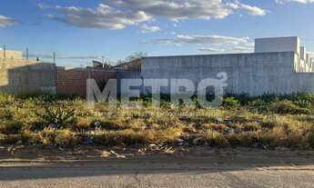 Imagem: Terreno à venda de 462m no bairro Padre