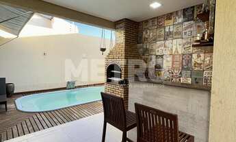 Imagem 4: Casa à venda no bairro Km2 com 4 suítes, uma com closet, hidro, PETROLINA - PE