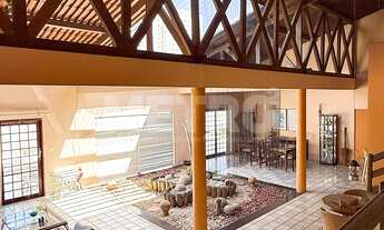 Imagem: Ponto Comercial para locação, Atrás da