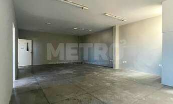 Imagem 3: Prédio comercial com 3 andares para locação na Av. Monsenhor Ângelo Sampaio