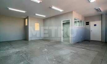 Imagem 4: Prédio comercial com 3 andares para locação na Av. Monsenhor Ângelo Sampaio