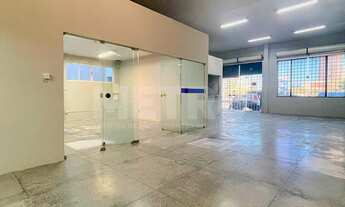 Imagem: Prédio comercial com 3 andares para locação