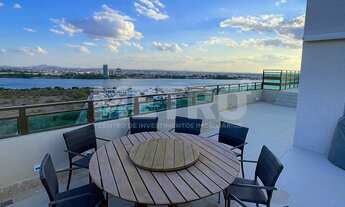 Imagem 7: Cobertura de Alto Padrão à venda na Orla Vista panorâmica da cidade, 4 suítes