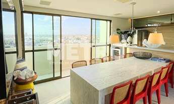 Imagem 5: Cobertura de Alto Padrão à venda na Orla Vista panorâmica da cidade, 4 suítes