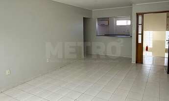Imagem 2: Apartamento à venda no Edf. Santa Maria com 3 quartos, Petrolina-PE
