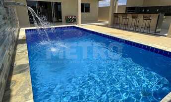 Imagem: Casa à venda em Condomínio com 2 suítes