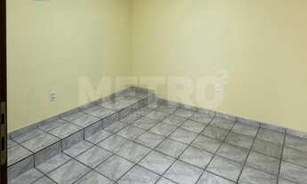 Imagem 2: Ponto Comercial para locação, galpão, recepção, 4 salas, 3 WC, Petrolina-PE