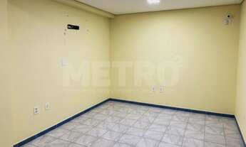 Imagem 3: Ponto Comercial para locação, galpão, recepção, 4 salas, 3 WC, Petrolina-PE